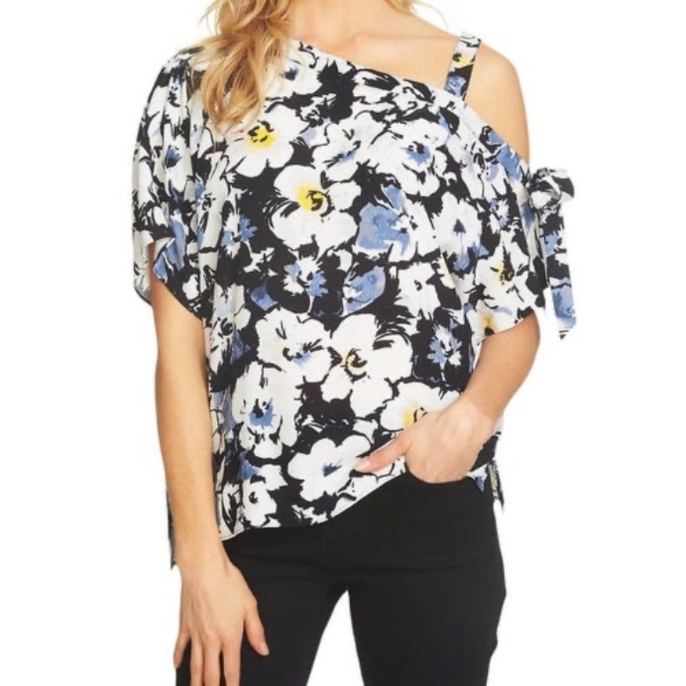 1.State One-Shoulder Floral Blouse